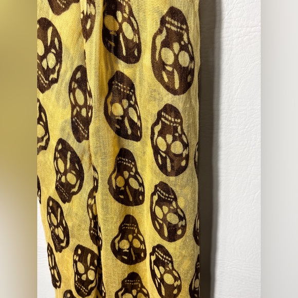 Tasha Pashmina Silk Yellow and Brown Skull Scarf - Picture 4 of 7